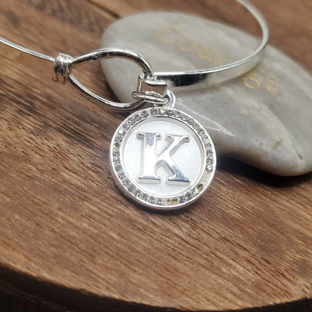 B2740 initial K customized charm bracelet - Picture 2 of 3